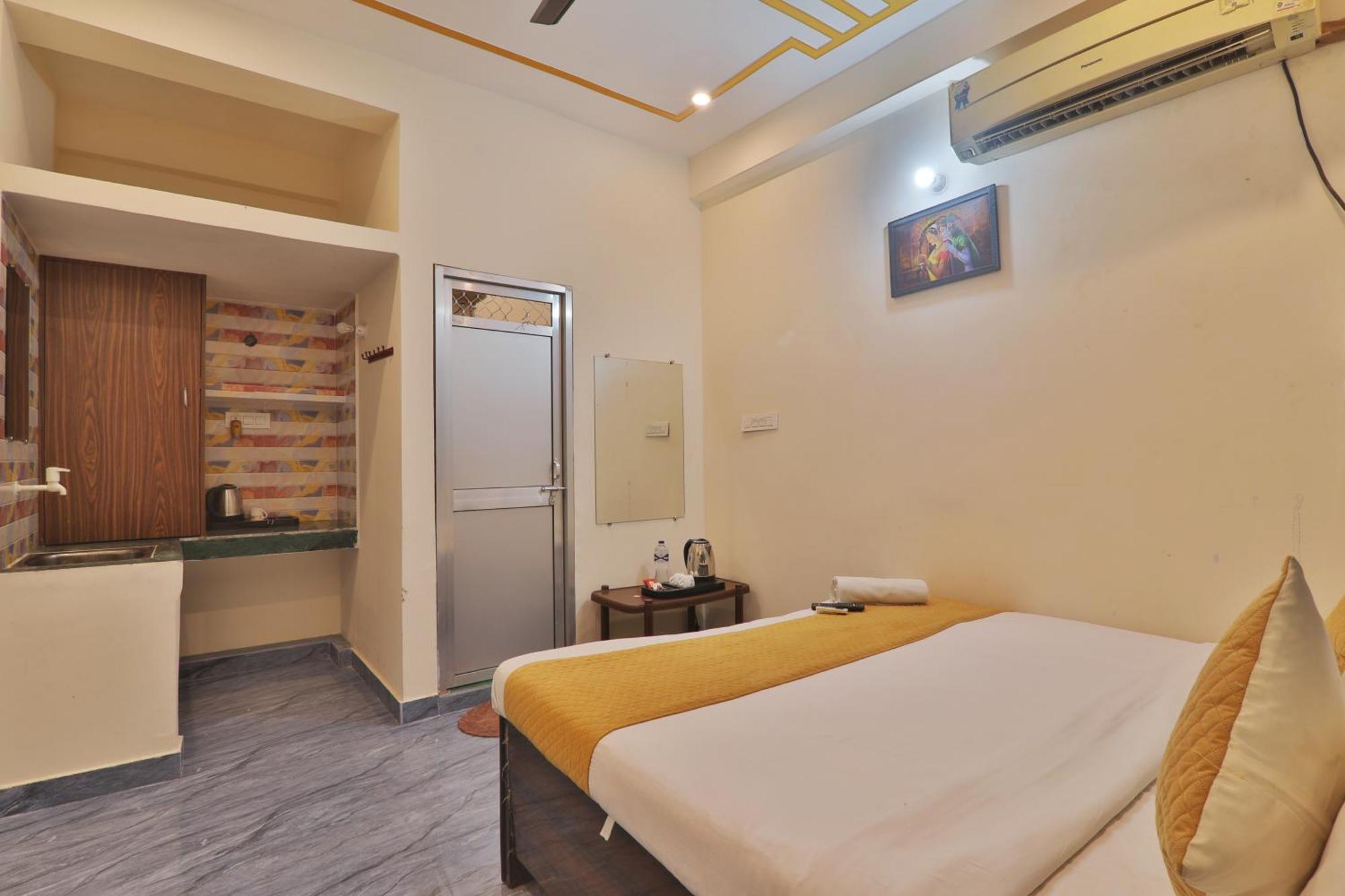 Hotel Ramayan Inn Free Pickup From Ayodhya Dham Junction 外观 照片